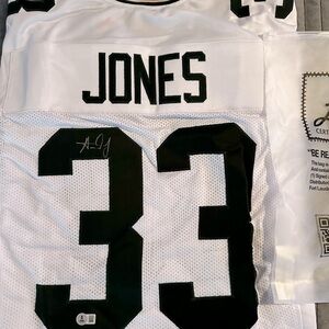 Aaron Jones autographed Packers jersey